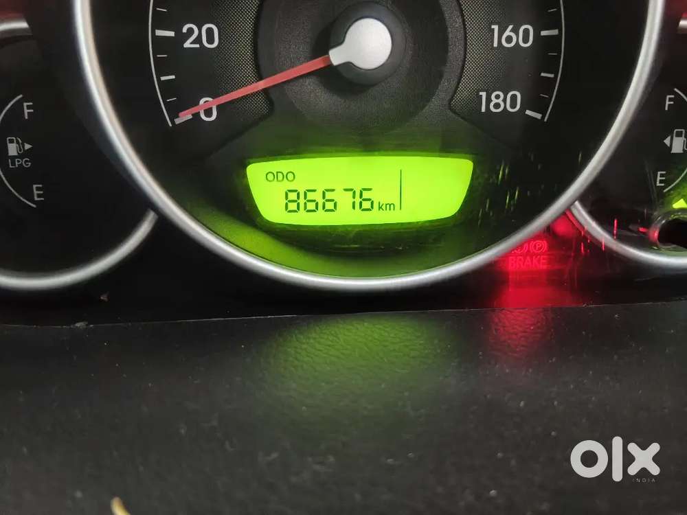 Hyundai Eon Magna+ Petrol+lpg 2012
