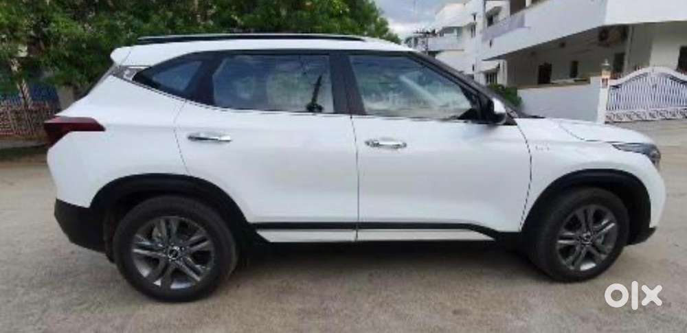 Kia Seltos 2020 White Petrol 95000 Km Driven