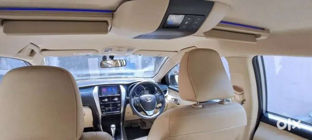 Toyota Yaris V Automatic