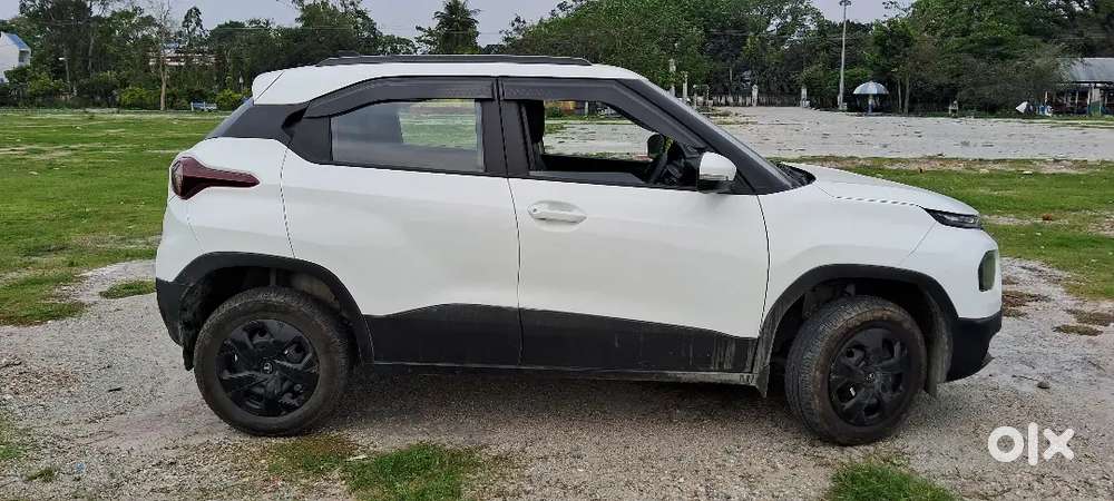 Tata Punch 2025, Adventure S, Buy October 2025