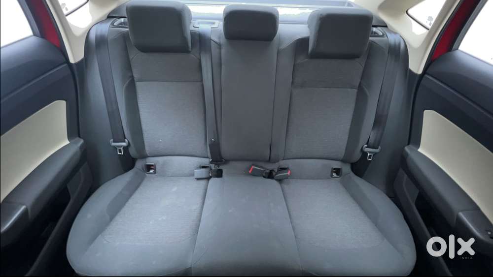 Skoda Slavia Active 1.0l Tsi Mt, 2023, Petrol