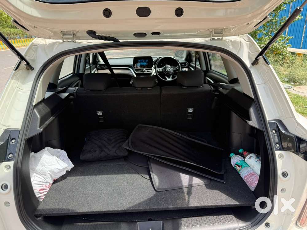 Toyota Urban Cruiser Hyryder Well Maintained