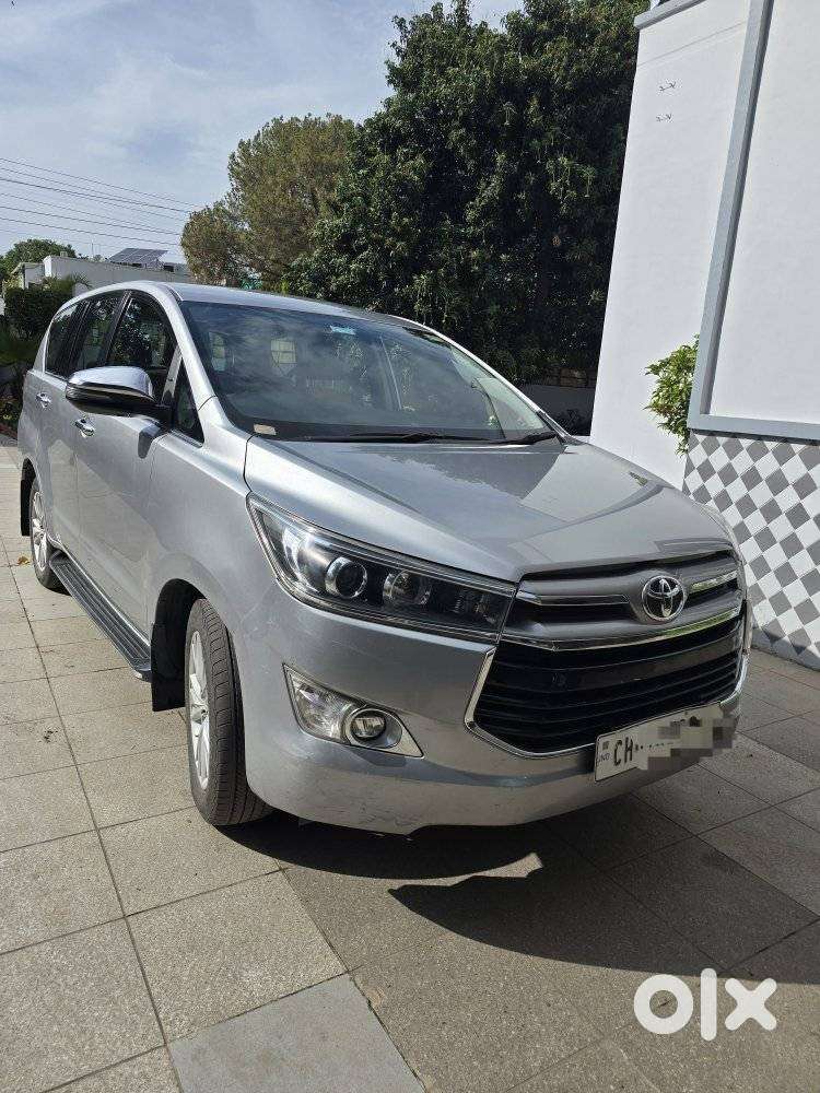 Toyota Innova Crysta 2.8 Zx At 7 Seater, 2018, Diesel
