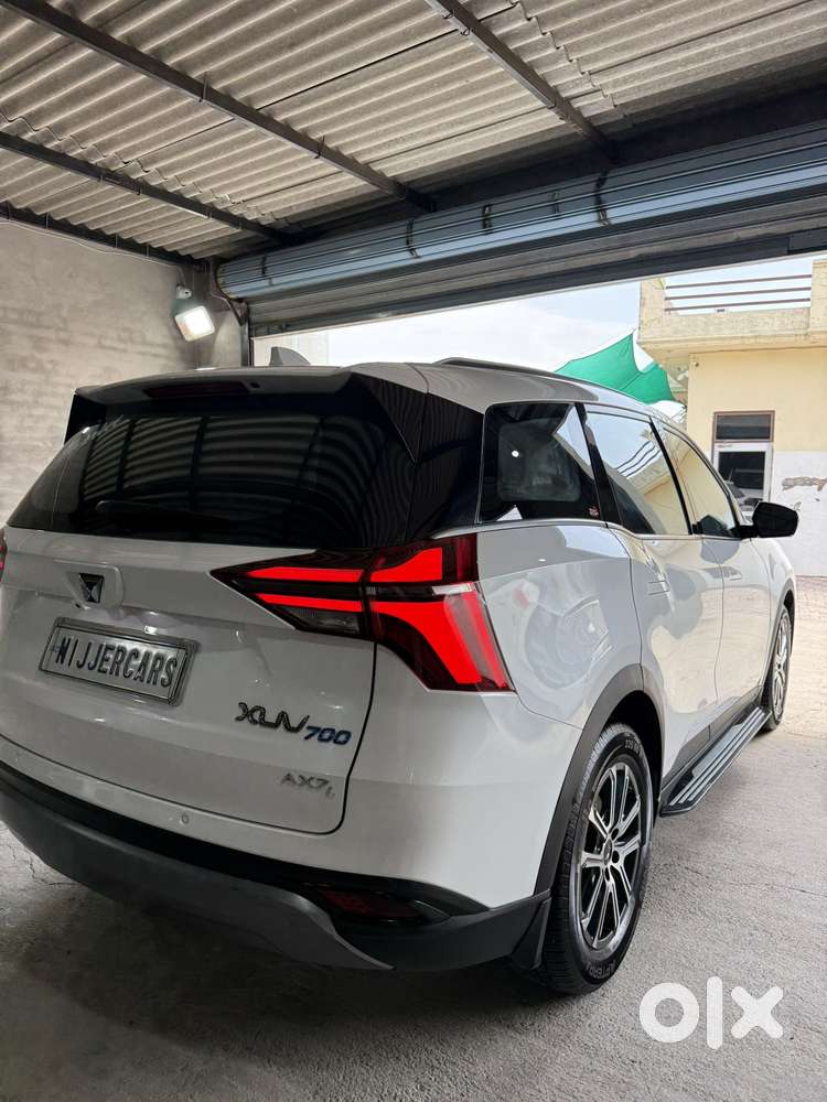 Mahindra Xuv700 2.2 Ax 7 Diesel Mt Luxury Pack Str, 2023, Diesel
