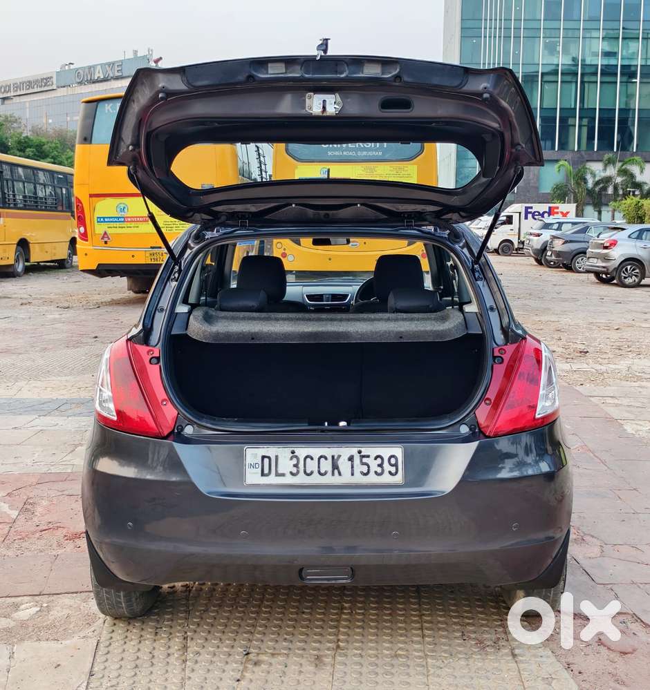Maruti Suzuki Swift Lxi Optional-o, 2015, Petrol