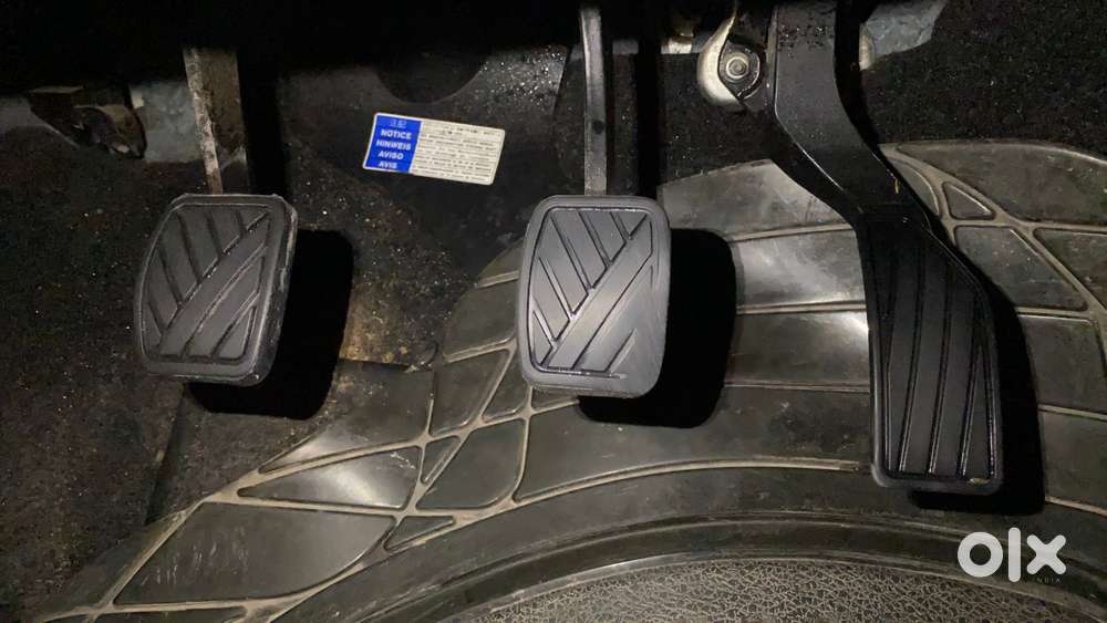 Maruti Suzuki Swift Zxi, 2014, Petrol