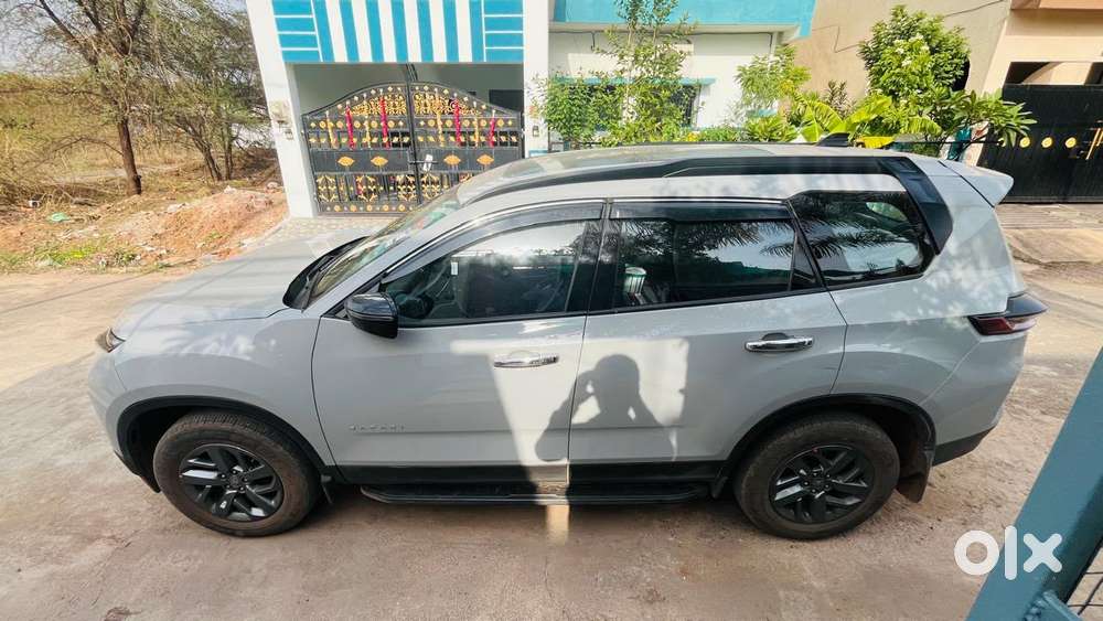 Tata Safari Pure Plus S, 2024, Diesel