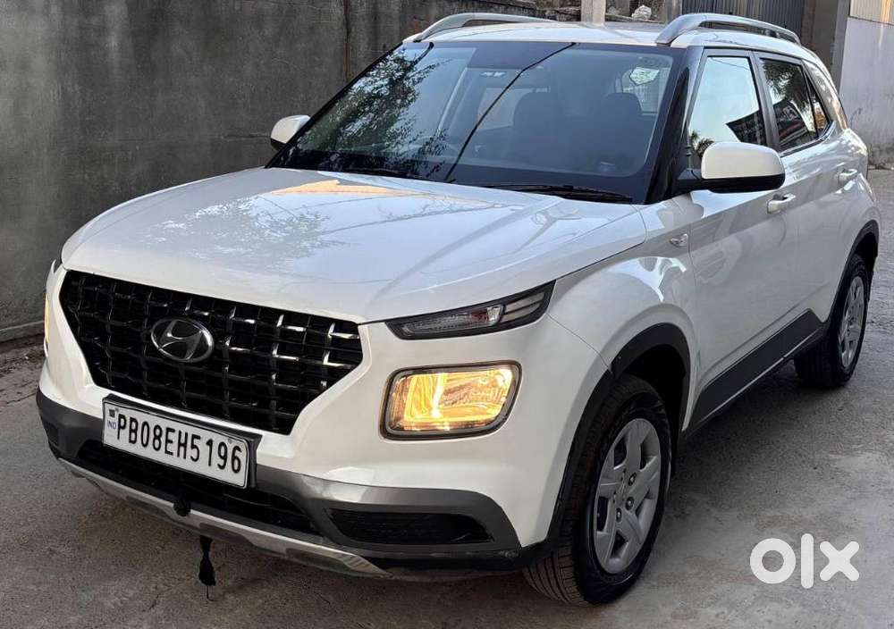 Hyundai Venue, 2019, Petrol