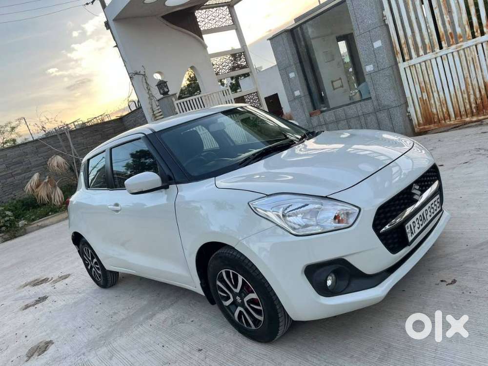Maruti Suzuki Swift Vxi + Manual, 2021, Petrol