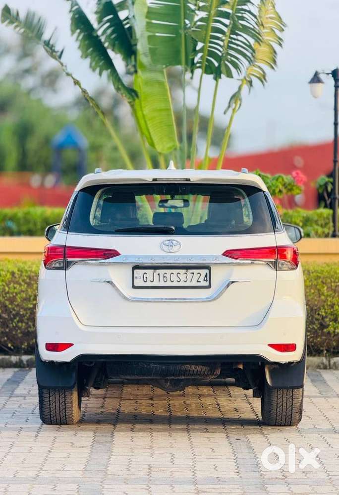 Toyota Fortuner 4x2 At 2.8 Diesel, 2020, Diesel