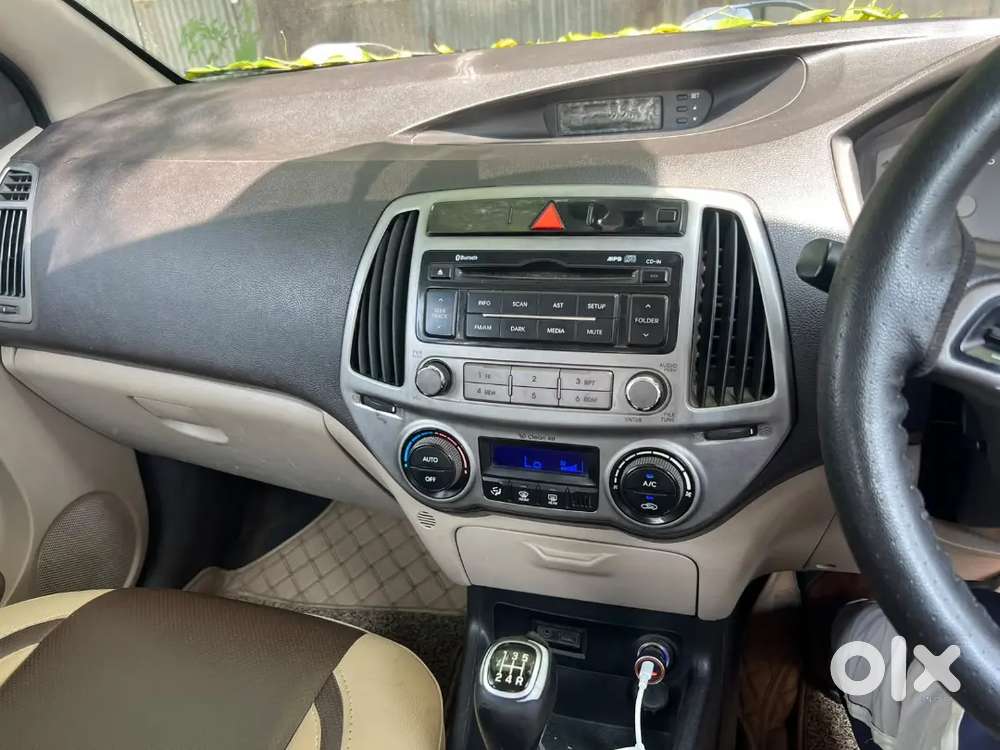 Hyundai I20 Magna Petrol 2012