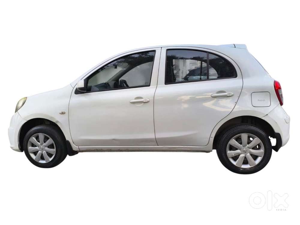 Nissan Micra Cvt Xv, 2015, Petrol