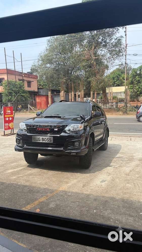 Toyota Fortuner Diesel 2012