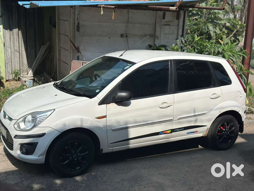 Ford Figo Titanium 2014