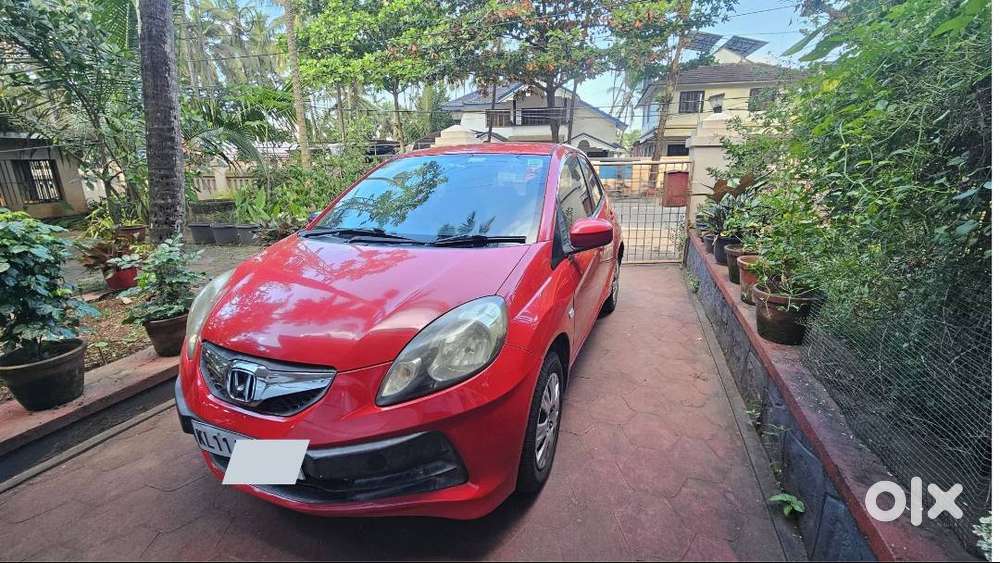 Honda Brio 2012 Petrol Mt