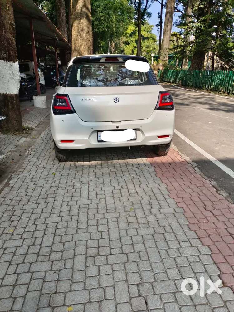 Maruti Suzuki New-gen Swift 2024 Petrol Well Maintained