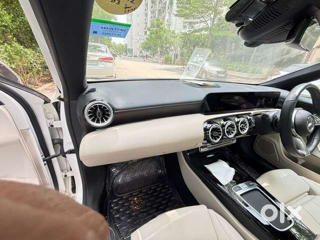 Mercedes-benz A-class Limousine 200, 2025, Petrol