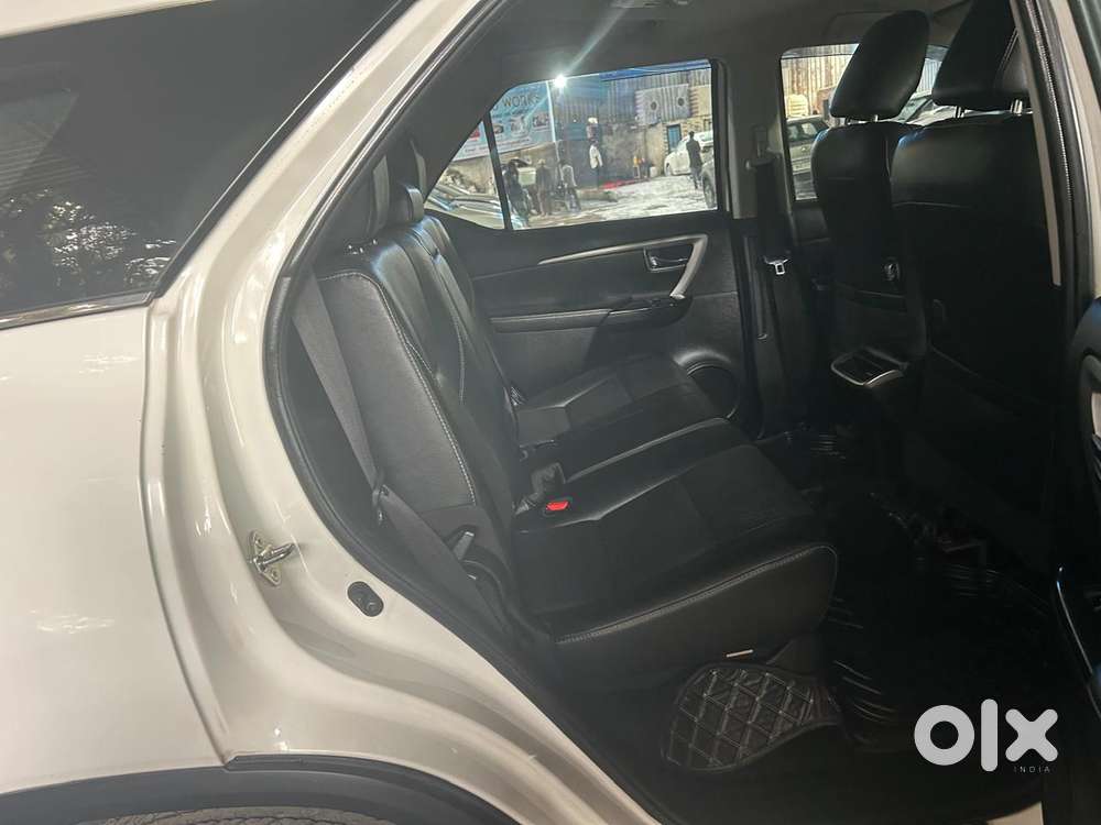 Toyota Fortuner [2021-ongoing] 2.8 2wd Diesel At, 2021, Diesel