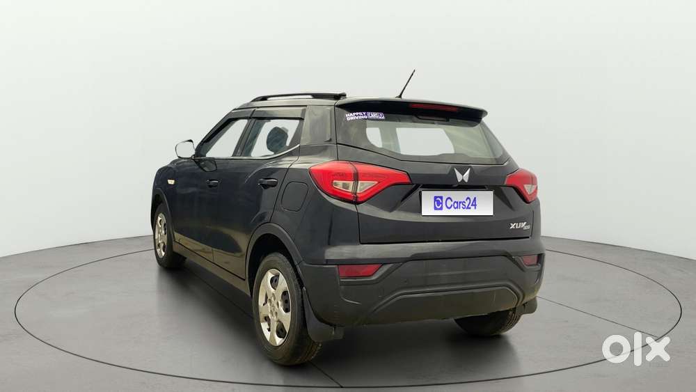 Mahindra Xuv300 W6, 2023, Petrol