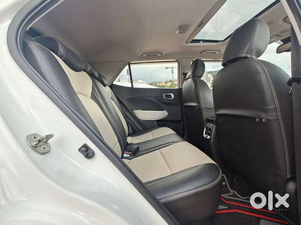 Hyundai Venue 1.0 Sx (o) Turbo Dct, 2024, Petrol