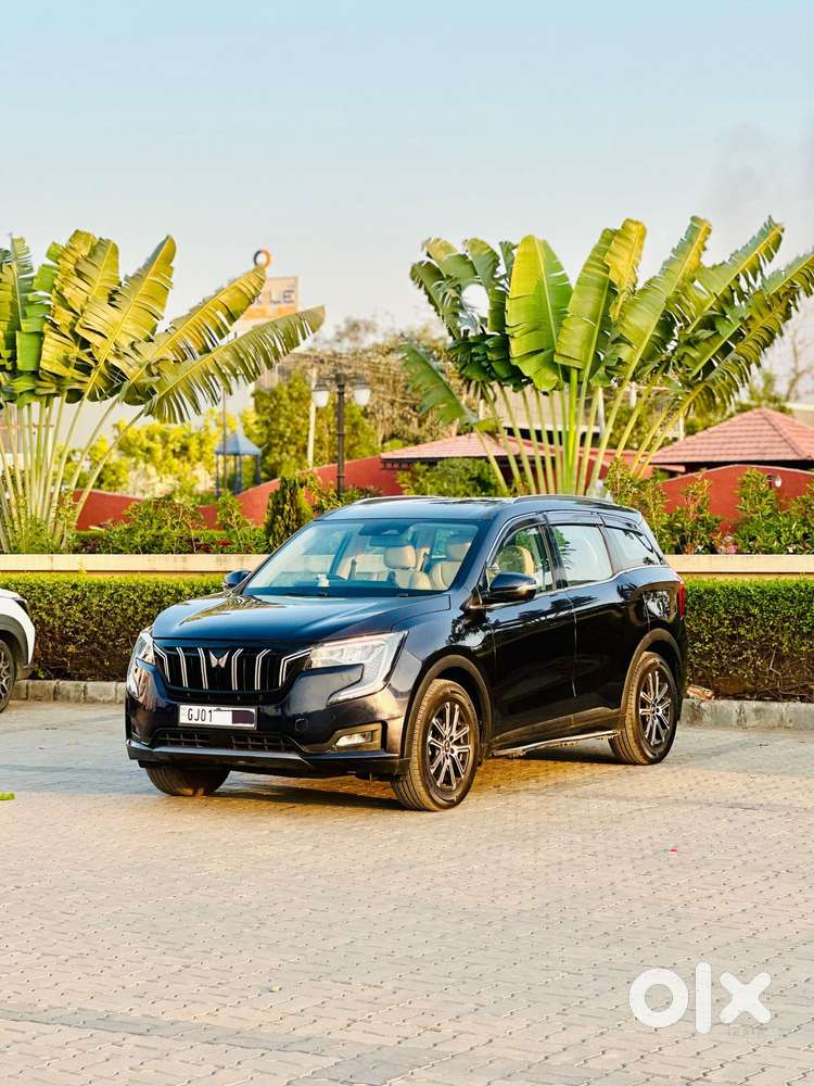 Mahindra Xuv700 2.0 Ax 7 Petrol At Luxury Pack Str, 2023, Petrol