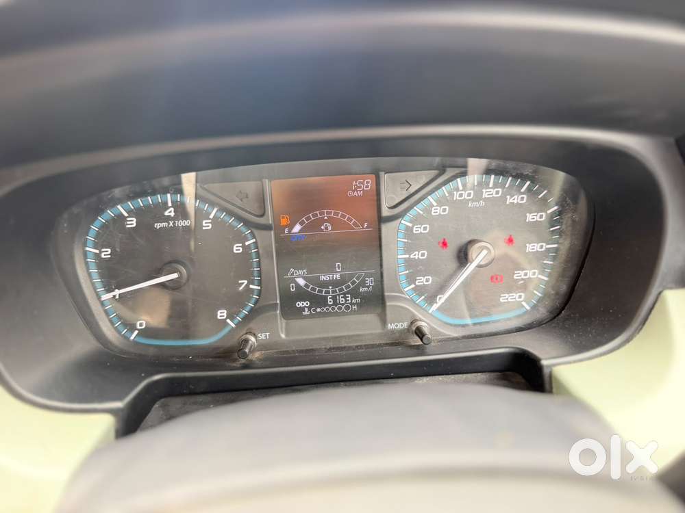 Tata Punch Pure, 2023, Petrol