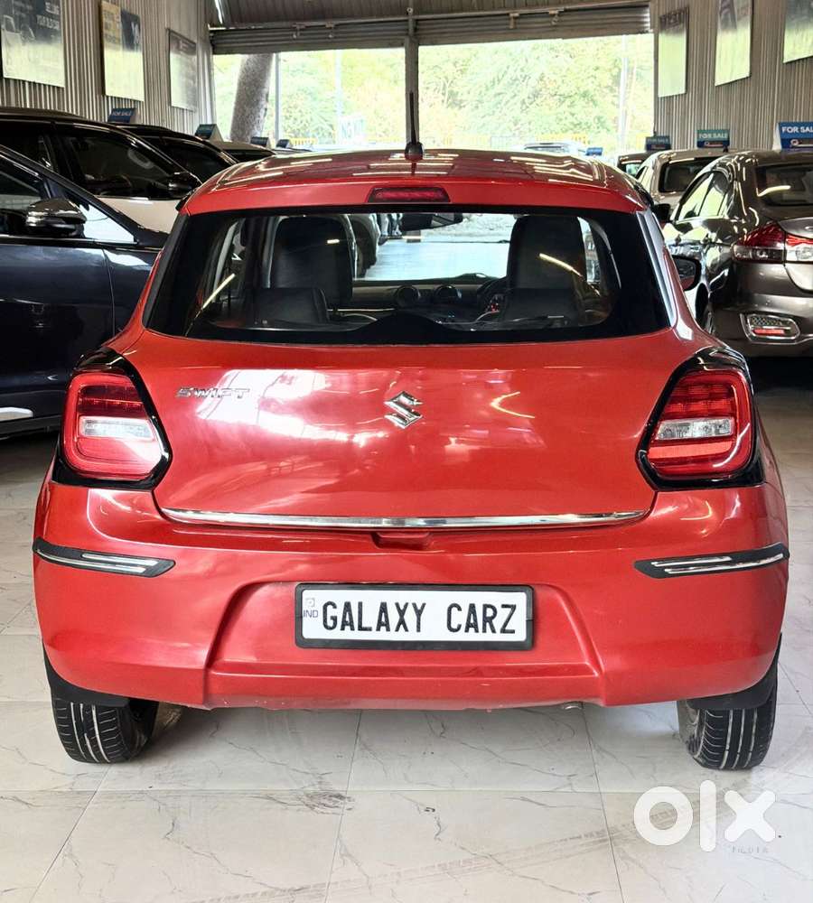 Maruti Suzuki Swift Vxi + Manual, 2018, Petrol