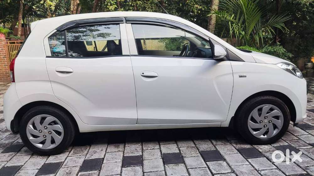 Top Condition Santro Used By Senior Citizen
