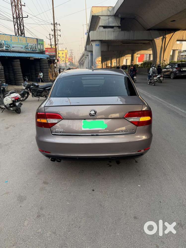 Skoda Superb V6 Petrol 2014