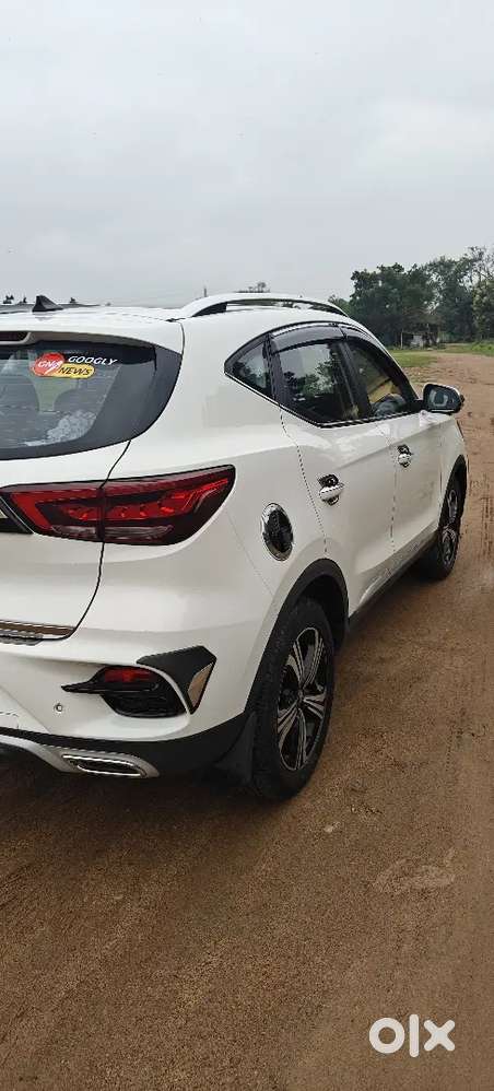Mg Astor Zs Petrol 2025