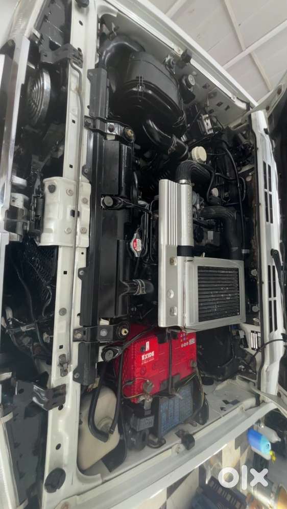 Mitsubishi Pajero Diesel 2011 Pure White All Orignal With 20inch Alloy