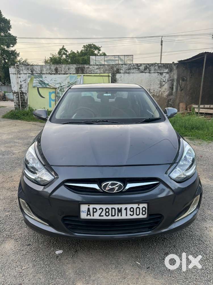 Hyundai Fluidic Verna 2012 Diesel 103576 Km Driven