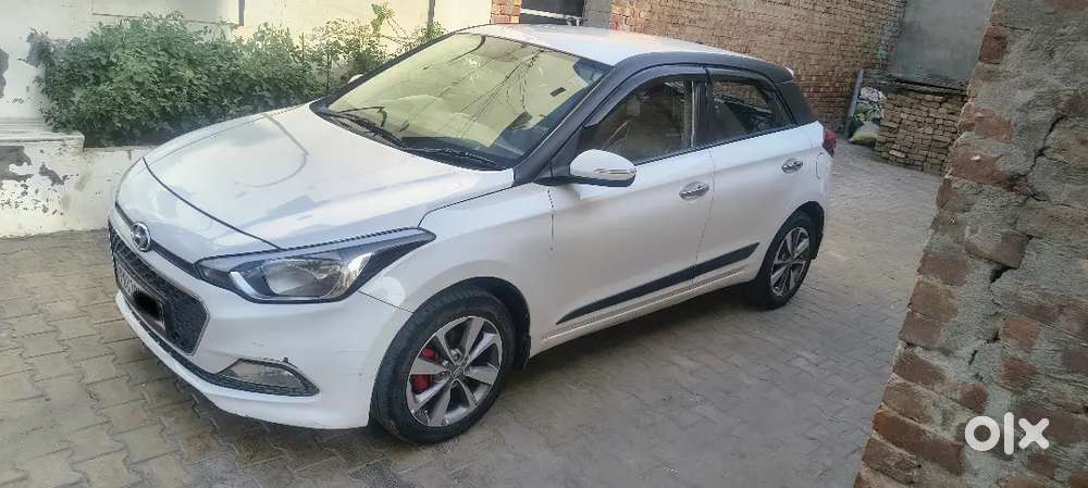 Hyundai I20 2015 Diesel 105000 Km Driven