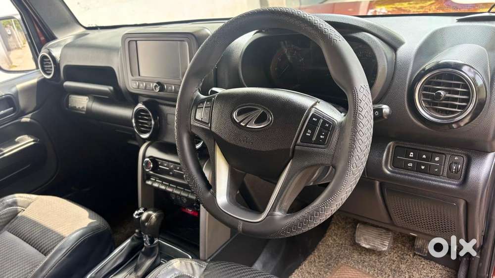 Mahindra Thar, 2021, Petrol