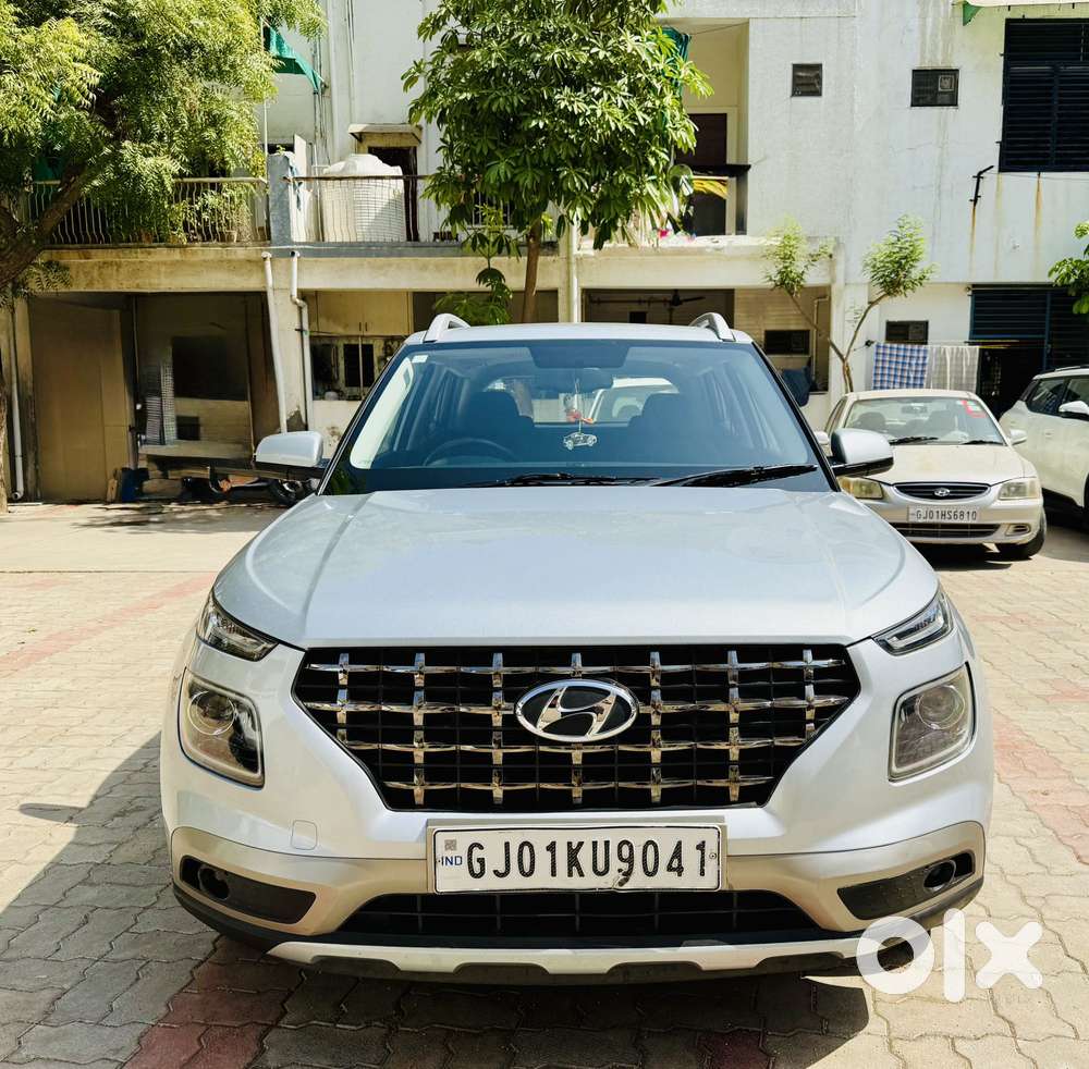 Hyundai Venue 1.0 Sx (o) Turbo Dct, 2019, Petrol