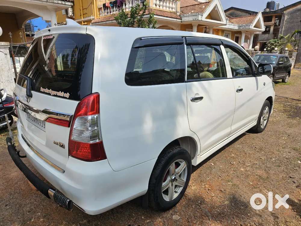 Toyota Innova 2013 Diesel 87000 Km Driven