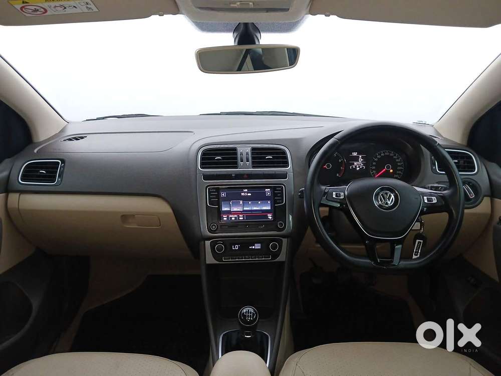 Volkswagen Vento Petrol Highline At, 2022, Petrol