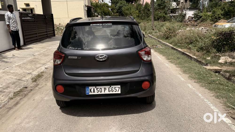 Hyundai Grand I10 Sportz, 2016, Petrol