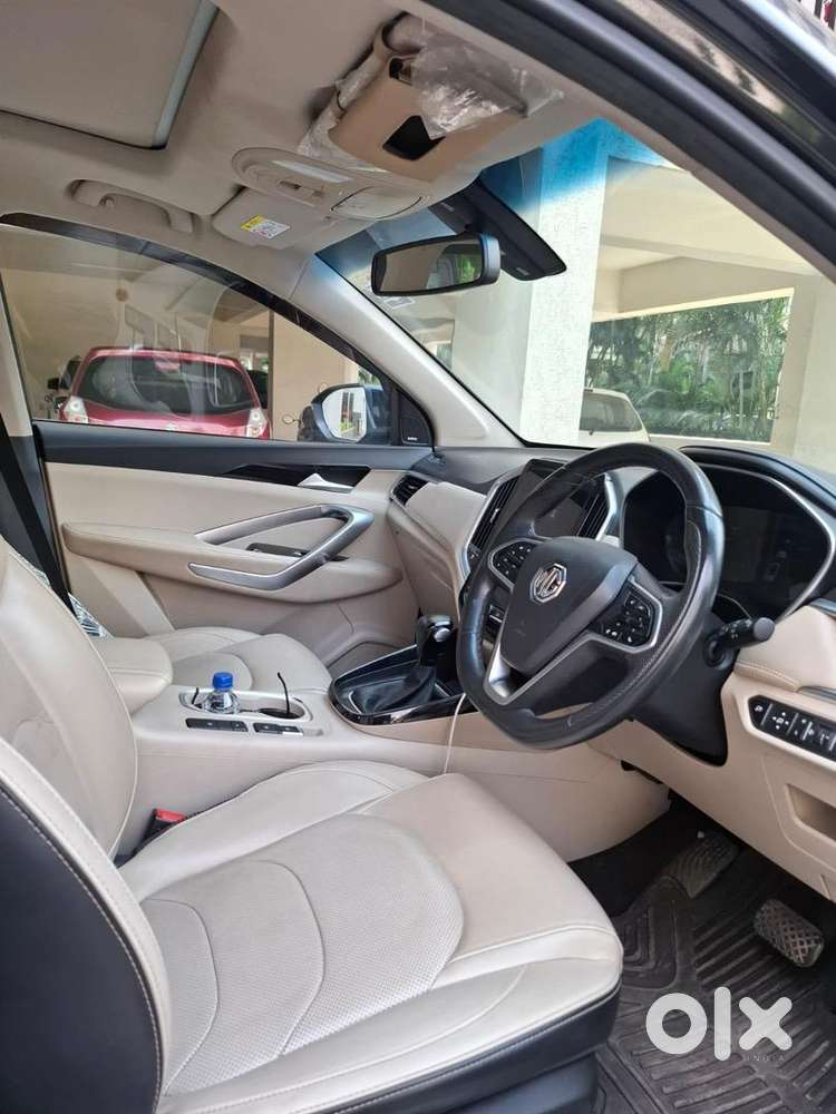 Mg Hector Plus 2021 Petrol 35000 Km Driven