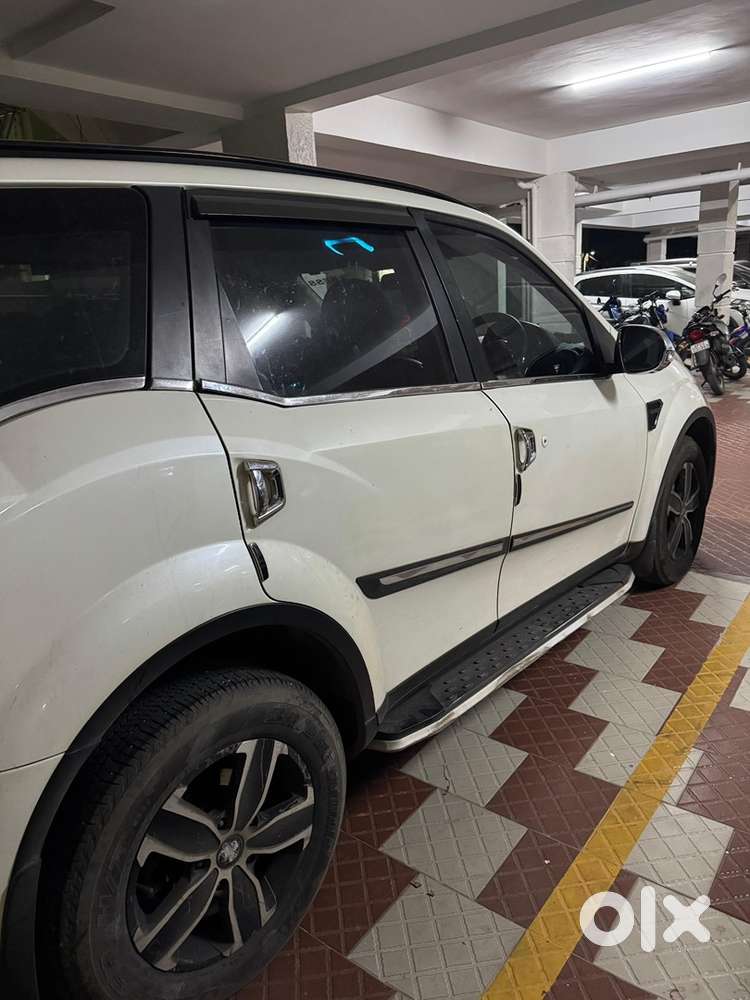 Mahindra Xuv500 2018 Diesel Well Maintained