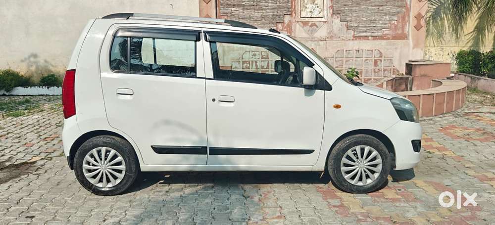 Maruti Suzuki Wagon R 1.0 Vxi Cng, 2014, Cng & Hybrids