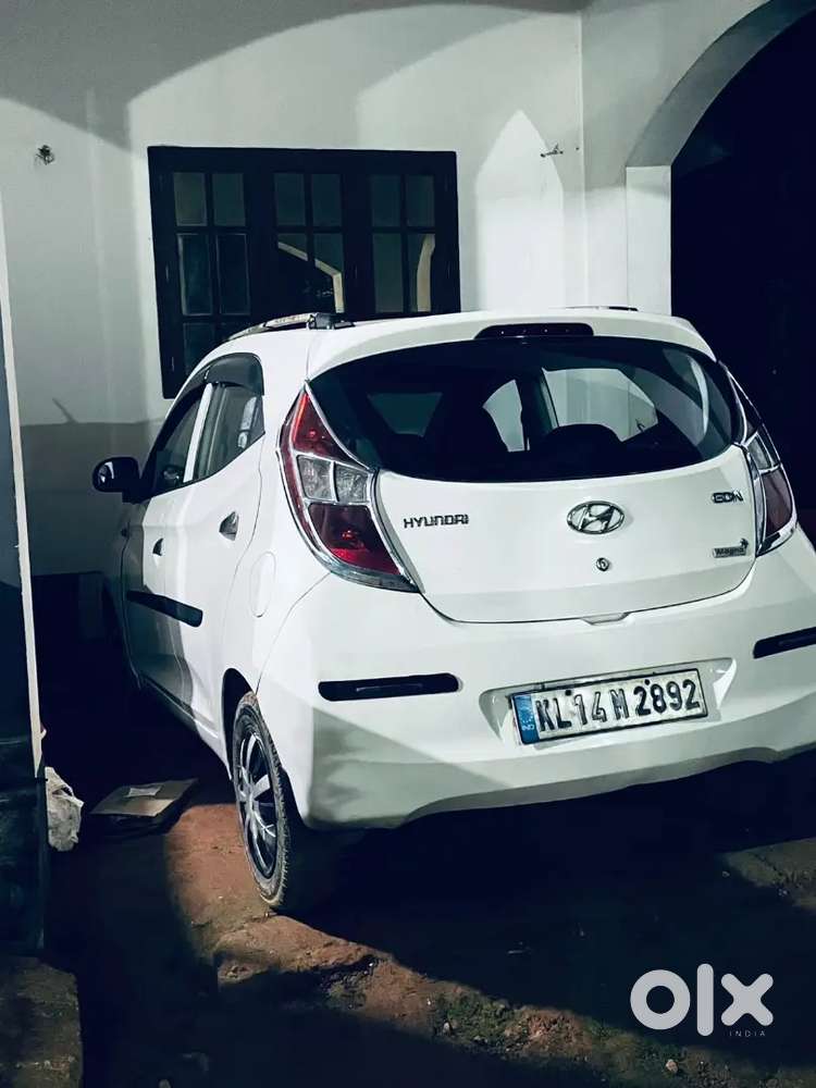 Hyundai Eon Magna + 2012