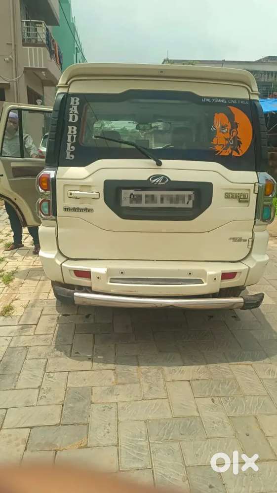 Mahindra Scorpio 2.2 2015