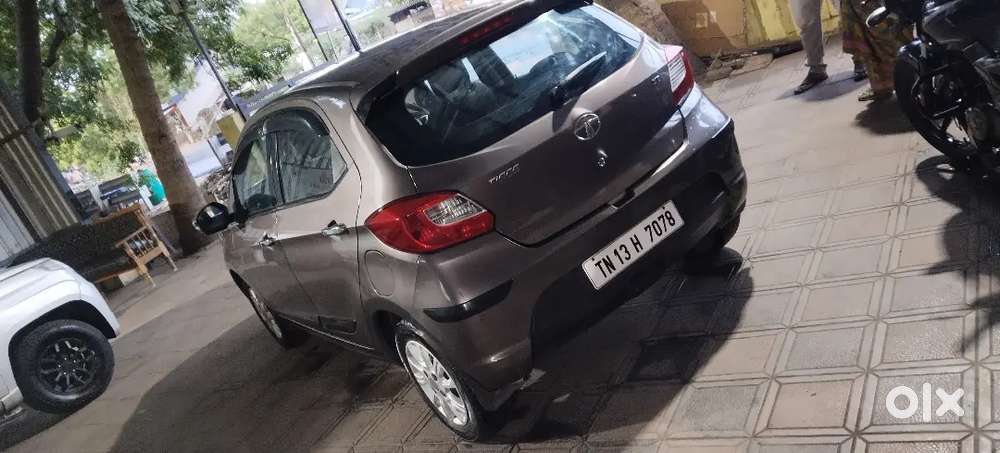 Tata Tiago Xz Top Model Single Owner Doctor Usage  Company Service