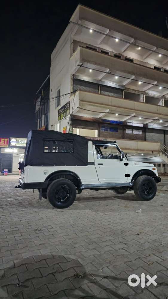 Maruti Suzuki Gypsy Petrol 1999