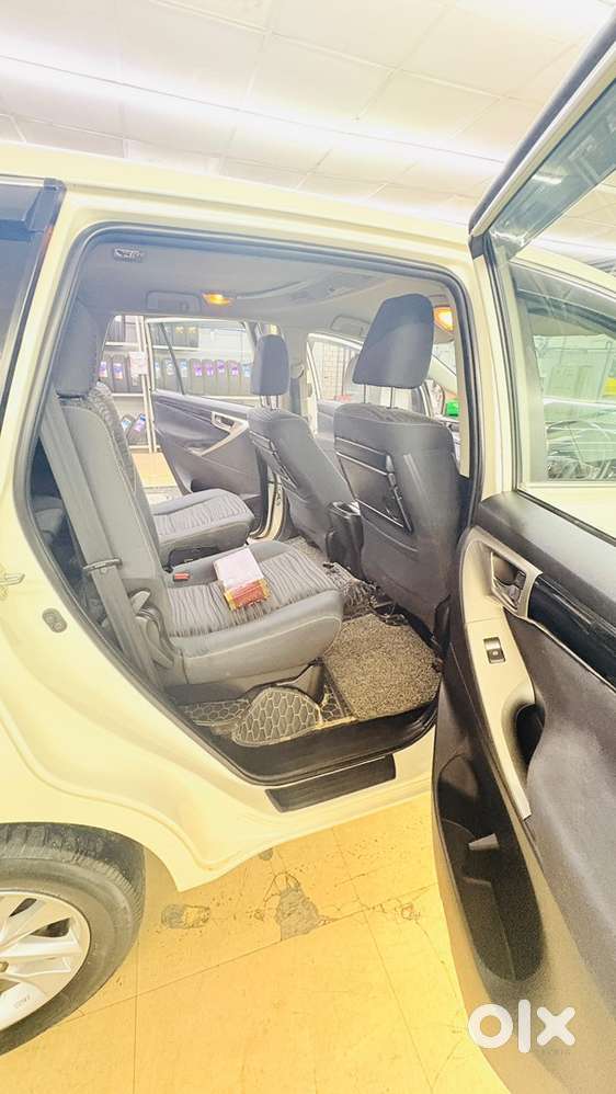 Toyota Innova Crysta