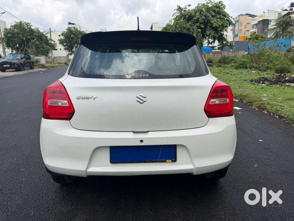 Maruti Suzuki Swift Lxi, 2018, Petrol