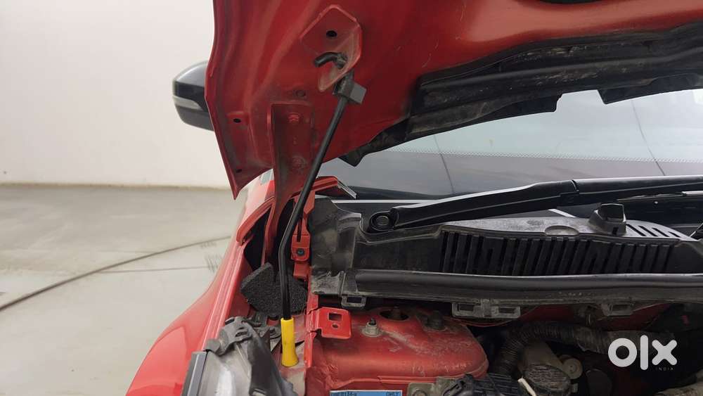 Tata Nexon 1.5 Revotorq Xza Plus Dual Tone Roof (o) Amt, 2021, Diese..