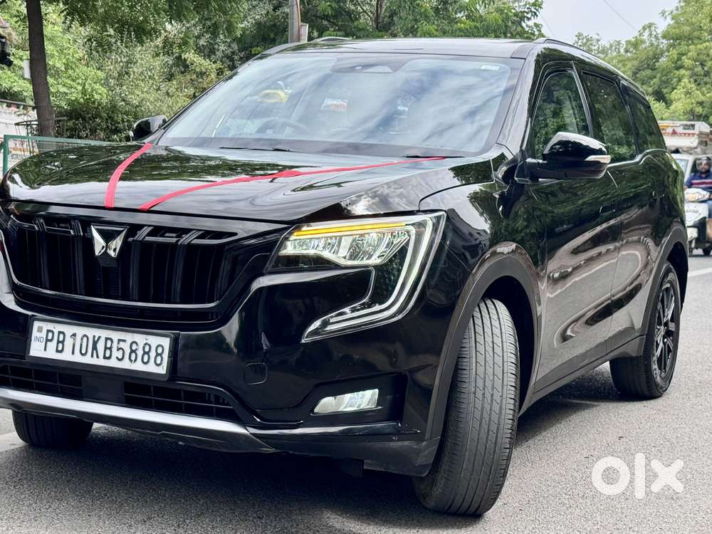 Mahindra Xuv700 2.2 Ax 7 Diesel At Str, 2025, Diesel