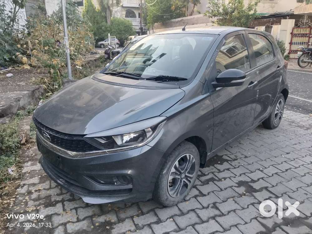 Tata Tiago 2023 Petrol Well Maintained